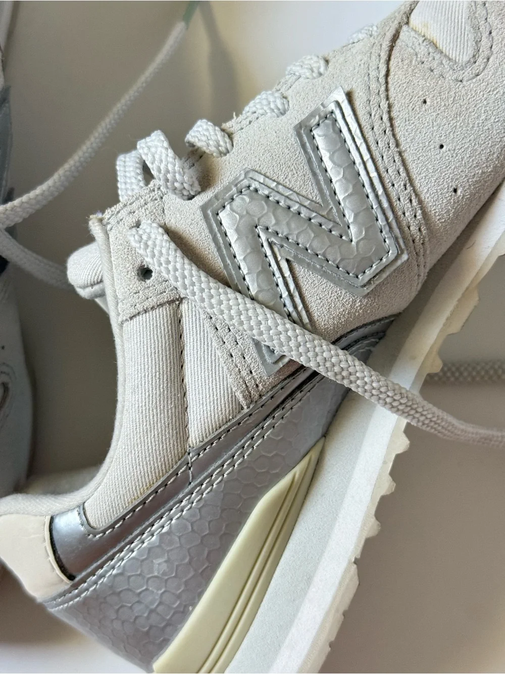 New Balance x J.Crew 996 Women’s Sneakers Gray